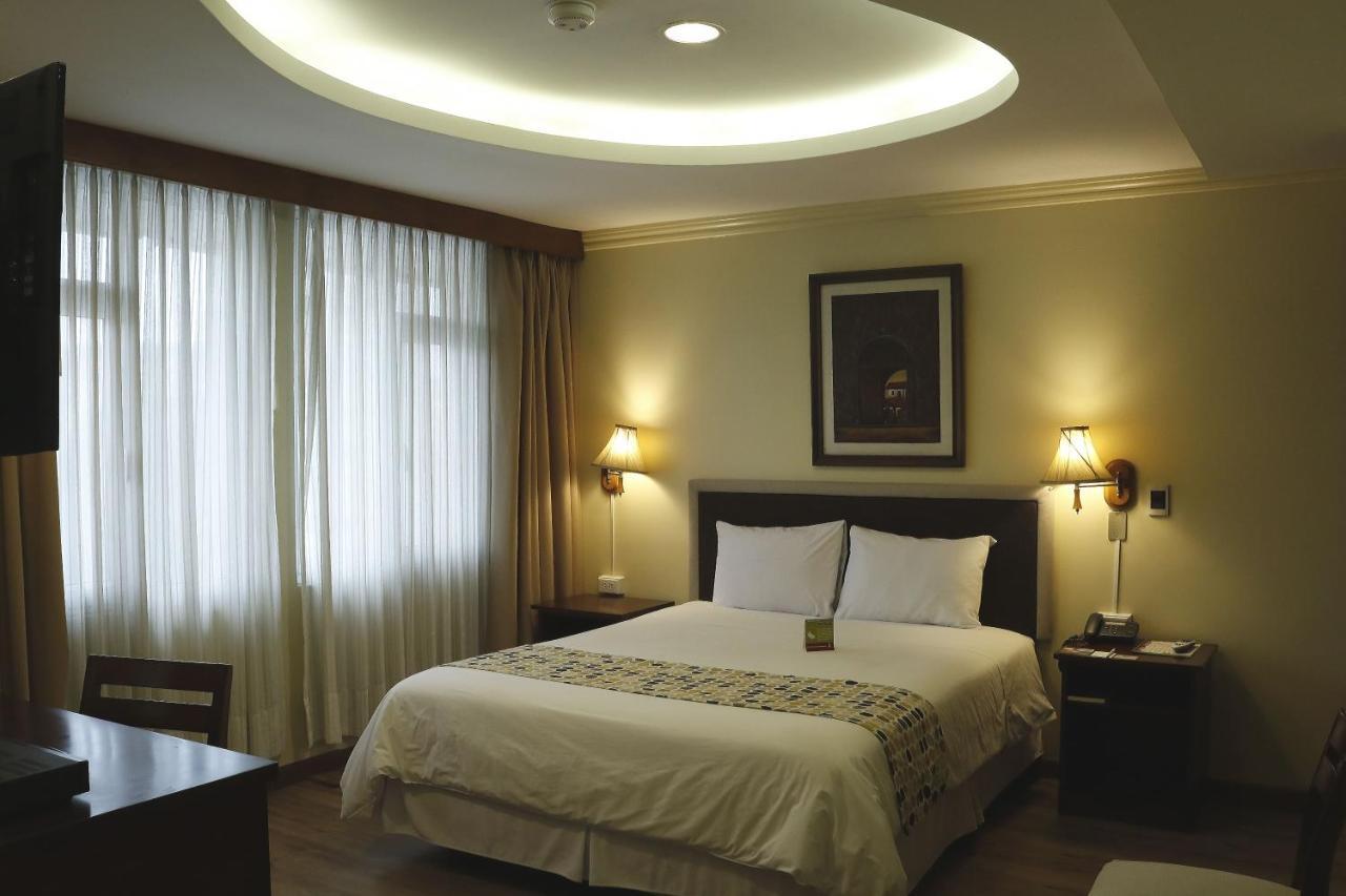 Hotel Republica キト エクステリア 写真